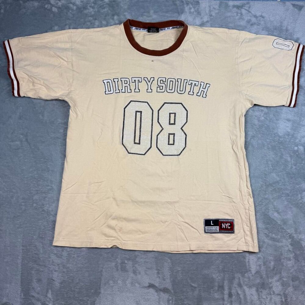 Unbranded Men's Cream and Tan T-shirt
